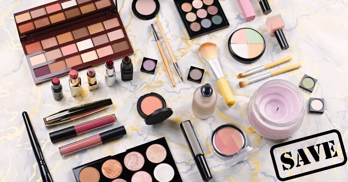 5 Easy Tips to Save on Makeup Products Online